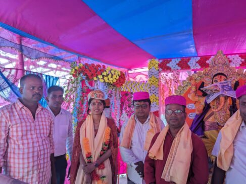 IMG 20230920 WA0016 जिला परिषद अध्यक्ष श्रीमति बिंदु गुलाब यादव, मुखिया सुजीत कुमार पासवान ने गणेश पूजा का उद्घाटन संयुक्त रूप से फीता काटकर किया