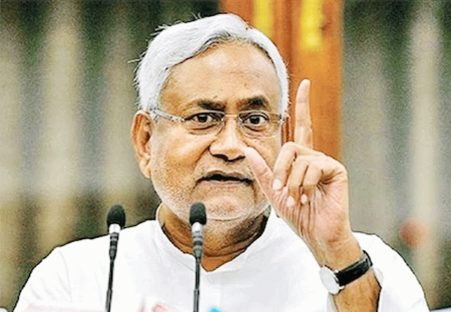 Bihar Politics Nitish Kumar JDU के राष्ट्रीय अध्यक्ष पद से ललन सिंह का इस्तीफा, नीतीश कुमार बने सुप्रीमो पार्टी की पूरी कमान ली