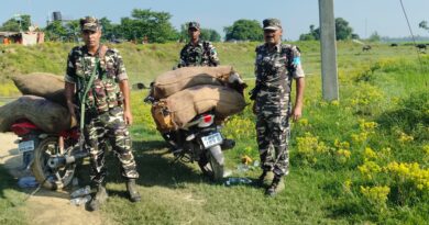 IMG 20240908 WA0004 एसएसबी ने दो बाइक साथ 860 बोतल अवैध शराब जब्त