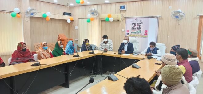 IMG 20220201 WA0107 जिलाधिकारी द्वारा पंडौल प्रखंड के मुखिया को विकास कार्यों के लिए किया गया प्रेरित