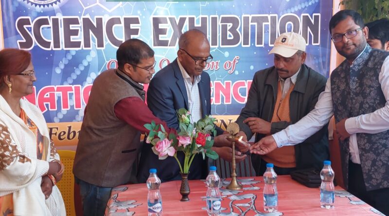 IMG 20220228 WA0135 विज्ञान प्रदर्शनी में स्कूल के छात्रों ने दिखाई अपनी प्रतिभा।।2. जन वितरण प्रणाली डीलर गिरफ्तार