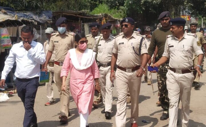 एसडीओ जयनगर की देखरेख में निकला फ्लैग मार्च 1 IMG 20220316 WA0154 एसडीओ जयनगर की देखरेख में निकला फ्लैग मार्च