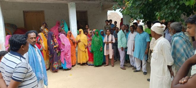 IMG 20220525 WA0050 जदयू विधायक मीना कामत ने हर घर जाकर सुनी लोगों की समस्याएं 