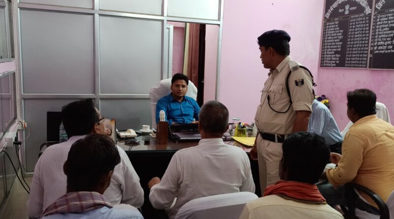 आम जन से मिलकर उनकी शिकायतों का त्वरित निष्पादन किया :DM 1 IMG 20220624 WA0082 आम जन से मिलकर उनकी शिकायतों का त्वरित निष्पादन किया :DM