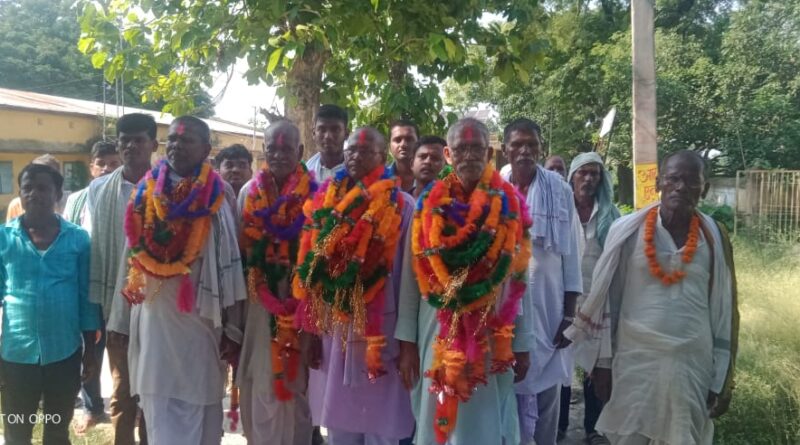 मछुआ सोसायटी के विभिन्न पदों पर प्रत्याशियों ने भरे नामांकन के पर्चे 1 IMG 20220705 WA0102 मछुआ सोसायटी के विभिन्न पदों पर प्रत्याशियों ने भरे नामांकन के पर्चे
