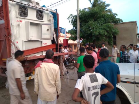 IMG 20220824 WA0109 कोसी रेंज के डीआईजी शिवदीप लांडे ने निर्मली थाने का औचक निरीक्षण