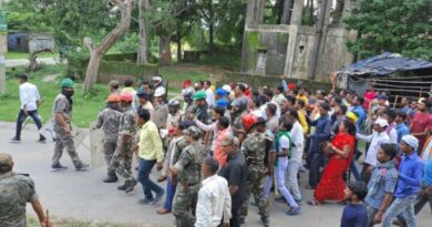 सिंद्री के लक्की सिंह के कार्यालय में तोड़फोड़, पथराव, शहरपुरा पुलिस छावनी में तब्दील 6 IMG 20220826 WA0051 सिंद्री के लक्की सिंह के कार्यालय में तोड़फोड़, पथराव, शहरपुरा पुलिस छावनी में तब्दील