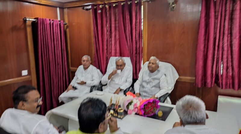 IMG 20220826 WA0170 सदस्य डॉ० रामचंद्र पूर्वे सर्व सम्मति से बिहार विधान परिषद् के उपसभापति चुने गए