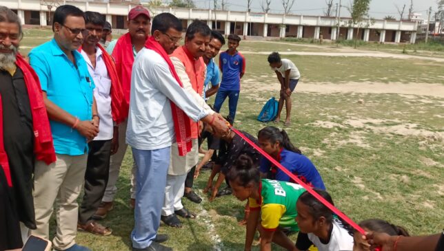 IMG 20230426 WA0016 मां जानकी सेना के द्वारा एथलेटिक्स 100 मीटर ,400 मीटर एवं वॉलीबॉल युवक और युवतियों के बीच प्रतियोगिता आयोजन