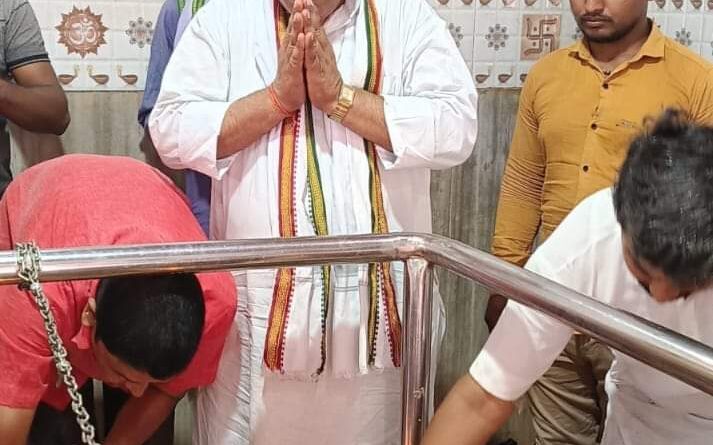 झंझारपुर लोक सभा निर्वाचन क्षेत्र से चुनाव लड़ने का शंखनाद किया : बिहार ग्राम रक्षा दल के प्रदेश अध्यक्ष, राम प्रसाद राउत 1 IMG 20230528 WA0003 झंझारपुर लोक सभा निर्वाचन क्षेत्र से चुनाव लड़ने का शंखनाद किया : बिहार ग्राम रक्षा दल के प्रदेश अध्यक्ष, राम प्रसाद राउत