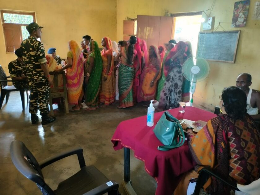 IMG 20240930 WA0007 मेडिकल सिविक एक्शन कार्यक्रम : गोविंद सिंह भंडारी (कमांडेंट)