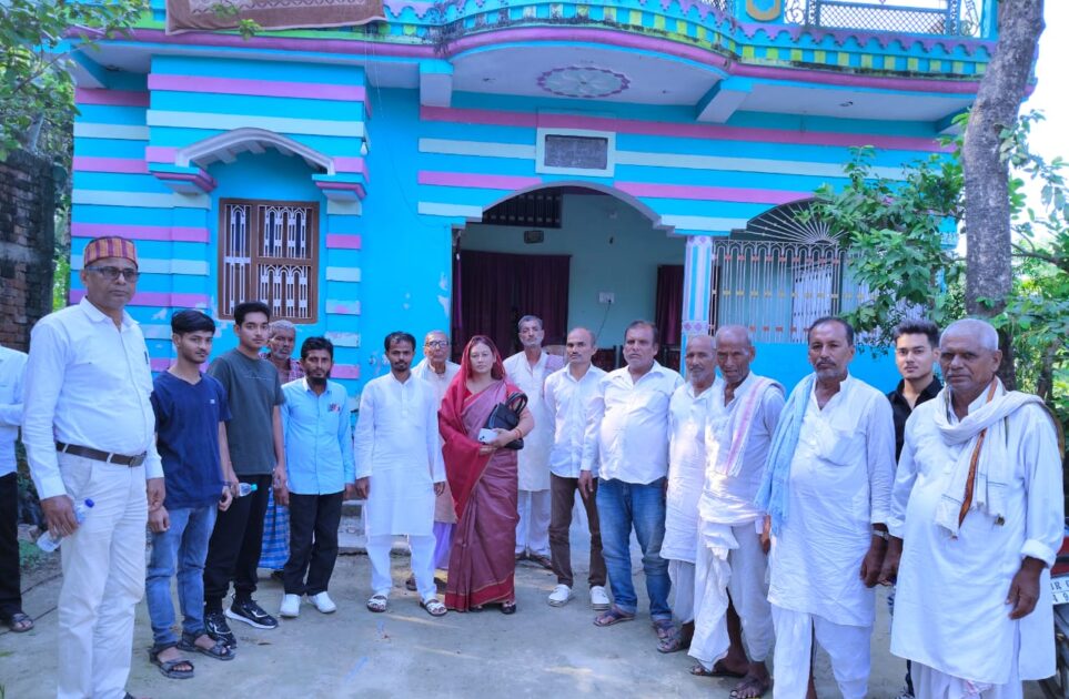 IMG 20241014 WA0004 लगातार चौथे दिन राजद के भावी विधायक प्रत्याशी सुचिस्मिता कुमारी ने जनसम्पर्क