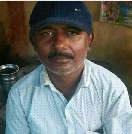 Screenshot 2024 11 01 12 47 04 74 6012fa4d4ddec268fc5c7112cbb265e7 बाइक की ठोकर से सीएचसी लदनियां के आर आई कुरियर 55 वर्षीय जितेन्द्र कुमार यादव की मौत