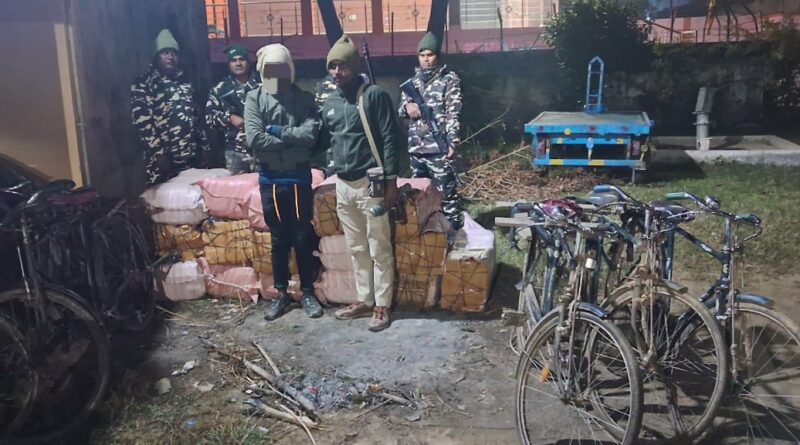 IMG 20241230 WA0003 SSB ने 2400 बोतल नेपाली शराब के साथ तस्कर गिरफ्तार