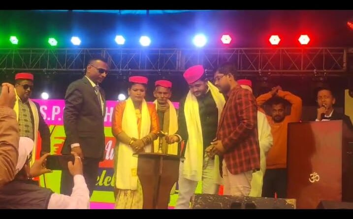 IMG 20250101 WA0007 एसपीएस पाठशाला में वर्षगांठ पर सांस्कृतिक कार्यक्रम का आयोजन