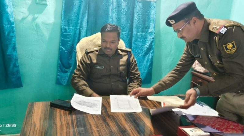 IMG 20250105 WA0000 मधुबनी पुलिस अधीक्षक ने किया लौकहा थाना का औचक निरीक्षण