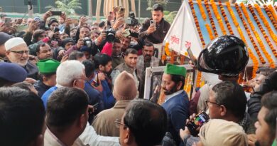 IMG 20250110 WA0009 पूर्व विधान पार्षद विशुनदेव राय के पार्थिव शरीर पर पार्टी का झंडा ओढ़ाकर तथा माल्यार्पण कर उन्हें श्रद्धांजलि अर्पित की : लालू प्रसाद यादव