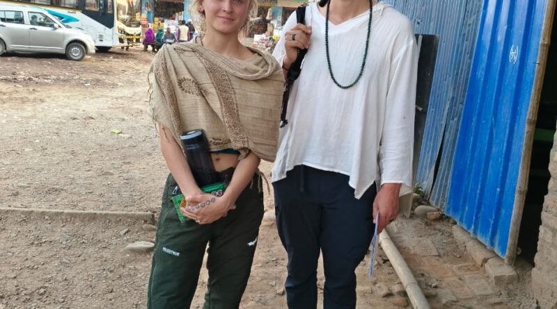 IMG 20250112 WA0151 SSB सीमा संपर्क दल (BIT) द्वारा दो विदेशी नागरिकों को भारतीय सीमा से नेपाल प्रवेश करते समय किया काबू