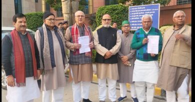 IMG 20250113 WA0021 प्रदर्शन के दौरान गिरफ्तार छात्रों और युवाओं को रिहाई की मांग को लेकर राजद का उच्चस्तरीय प्रतिनिधिमंडल गृह विभाग के अपर मुख्य सचिव से मिला