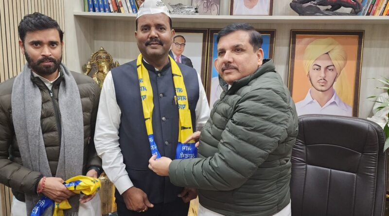 IMG 20250122 WA0006 राष्ट्रवादी जनशक्ति पार्टी के प्रदेश अध्यक्ष बृजेश कुमार सिंह ने थामा आम आदमी पार्टी का दामन ।। 2.2 .पंजाब विधानसभा अध्यक्ष कुलतार सिंह संधवां ने किया वैशाली स्तूप और पटना साहिब गुरुद्वारा का दौरा