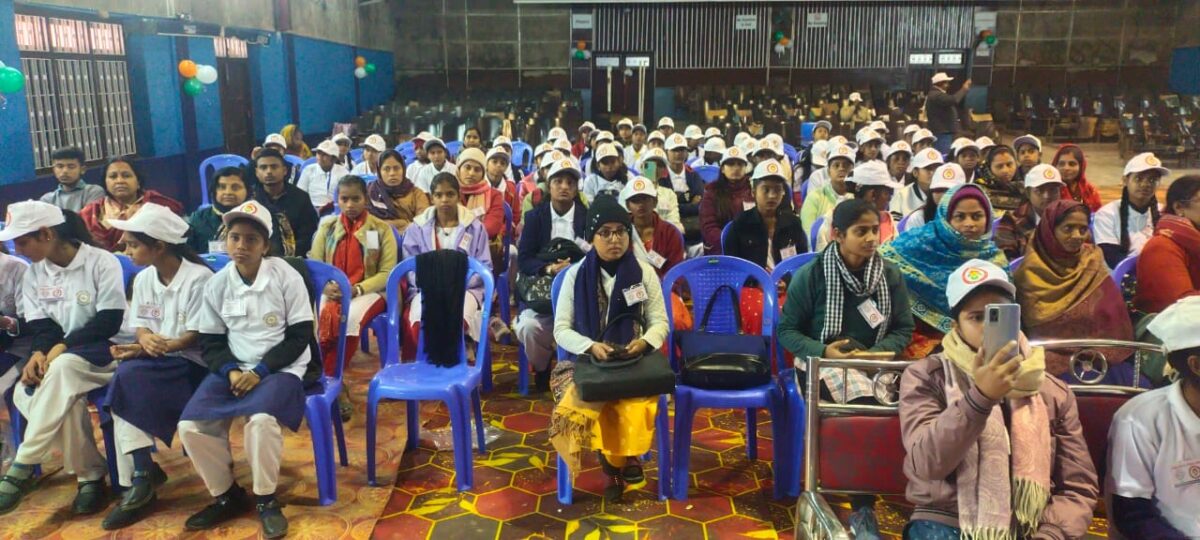 राष्ट्रीय बालिका दिवस के अवसर पर नगर भवन मधुबनी में आयोजित समारोह में कई कार्यक्रमों का हुआ अयोजन 2 IMG 20250124 WA0011 राष्ट्रीय बालिका दिवस के अवसर पर नगर भवन मधुबनी में आयोजित समारोह में कई कार्यक्रमों का हुआ अयोजन