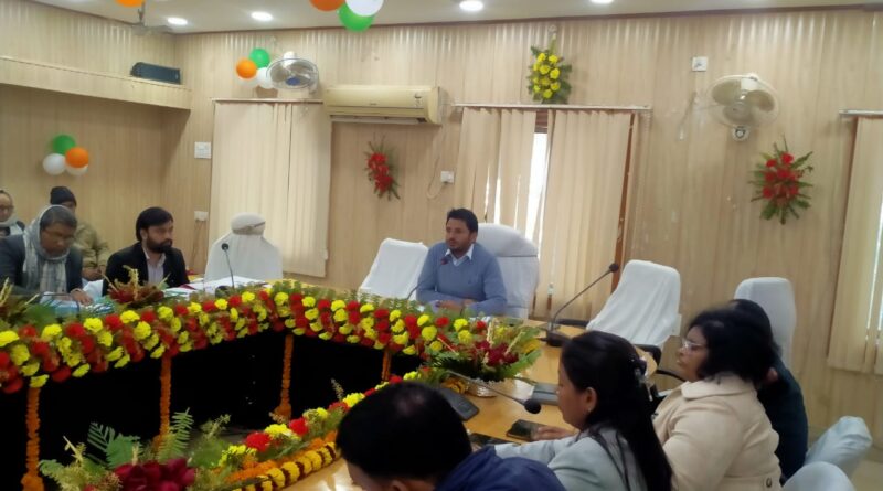 IMG 20250127 WA0003 आंगनबाड़ी केंद्रों के निर्माण को लेकर सभी बीडीओ, सीओ एवं सीडीपीओ सप्ताह में एक दिन अनिवार्य रूप से बैठक करे,ताकि आंगनबाड़ी केंद्र के निर्माण के लक्ष्य को समय पूर्ण किया जा सके :DM