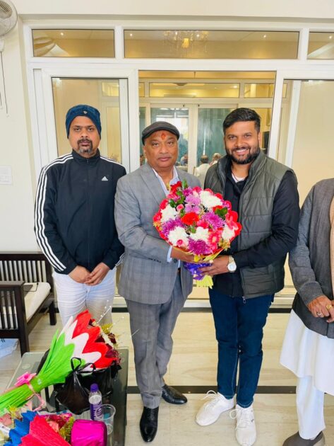 IMG 20250201 WA0005 पुनर्मतगणना मे डॉ सुनील कुमार सिंह सहित उनके पैनल के सभी 12 सदस्यों की जीत ने यह सिद्ध कर दिया की सच्चाई पर