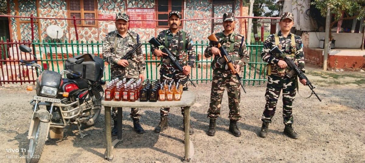 SSB ने नेपाल से भारत में हो रही तस्करी को विफल भारी मात्रा में शराब जब्त 2 IMG 20250219 WA0004 SSB ने नेपाल से भारत में हो रही तस्करी को विफल भारी मात्रा में शराब जब्त