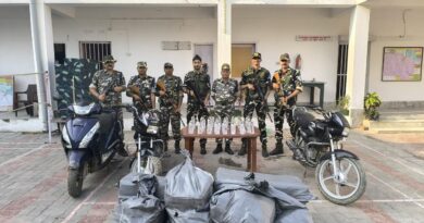 IMG 20250325 WA0018 SSB ने शराब के साथ तस्कर गिरफ्तारी किया