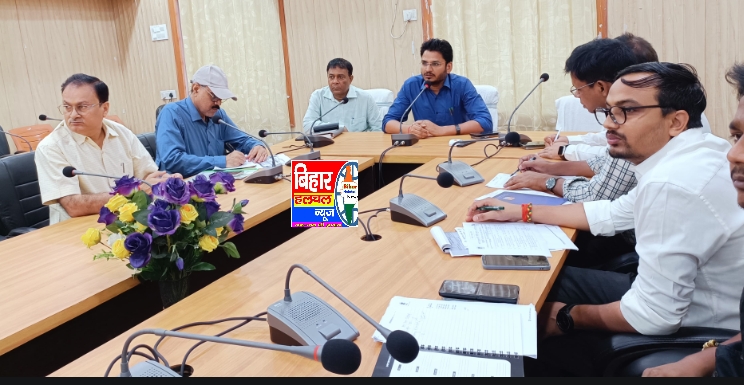 Screenshot 2025 05 04 17 11 02 63 8103d34b31ccde8855577b732f573a6d सभी घोषणाओं को धरातल पर उतारने लेकर ससमय उसकी स्वीकृति के उपरांत योजनाओं की कार्य प्रगति से संबंधित विस्तृत समीक्षा :जिलाधिकारी