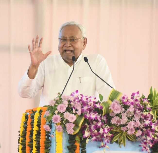 प्रधानमंत्री ने 5,900 करोड़ रूपये से अधिक की आवास, शहरी विकास, जल शक्ति, विद्युत और रेल से जुड़ी 28 विकास परियोजनाओं के उद्घाटन एवं शिलान्यास कार्यक्रम में शामिल मुख्यमंत्री 3 IMG 20250620 WA0032 प्रधानमंत्री ने 5,900 करोड़ रूपये से अधिक की आवास, शहरी विकास, जल शक्ति, विद्युत और रेल से जुड़ी 28 विकास परियोजनाओं के उद्घाटन एवं शिलान्यास कार्यक्रम में शामिल मुख्यमंत्री
