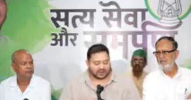 IMG 20250701 WA0011 लोकतंत्र की जननी बिहार से ही लोकतंत्र को समाप्त करने के दिशा में कार्य किये जा रहे हैं और चुनाव आयोग हमलोगों को समय नहीं दे रहा है : तेजस्वी प्रसाद यादव