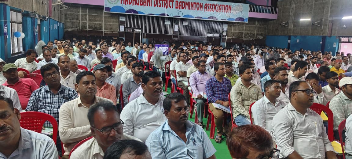 IMG 20250828 WA0015 निर्वाचन कार्य अत्यंत महत्वपूर्ण एवं संवेदनशील है, इसे पूरी गंभीरता और जवाबदेही के साथ संपन्न करे : D M