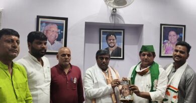 IMG 20250903 WA0000 राजद पर लगाया गया आरोप तथ्यहीन और झूठ ।। 2.जद यू किसान प्रकोष्ठ के प्रदेश महासचिव डॉ अभिषेक मिश्रा  भाजपा नेता राम केवल गुप्ता, हरिनंदन ठाकुर ने अपने समर्थकों के साथ राजद की सदस्यता ग्रहण की