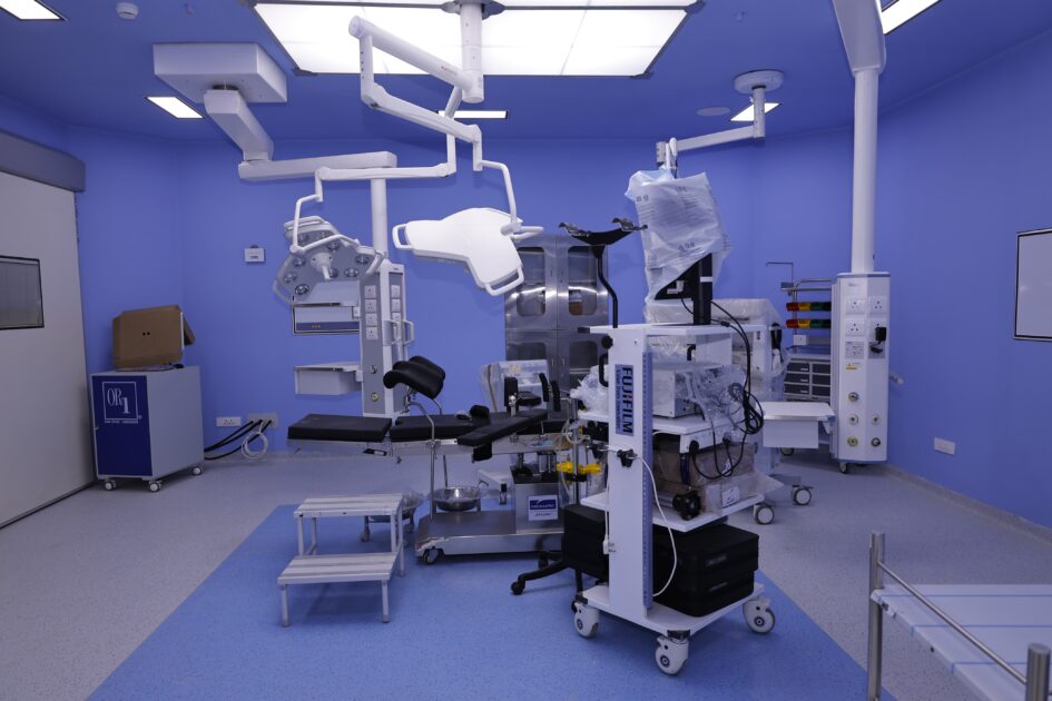 IMG 20251128 WA0024 मुख्यमंत्री ने पी०एम०सी०एच० स्थित आपातकालीन इकाई भवन का किया निरीक्षण, अधिकारियों को दिये आवश्यक दिशा-निर्देश