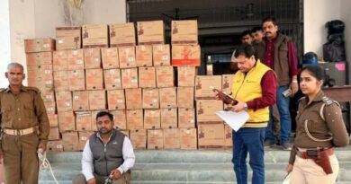 Screenshot 2025 11 28 20 28 04 52 a23b203fd3aafc6dcb84e438dda678b6 25 लाख रुपए के विदेशी शराब के साथ कारोबारी गिरफ्तार