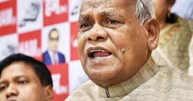 Screenshot 2025 12 08 18 35 19 57 a23b203fd3aafc6dcb84e438dda678b6 केंद्रीय मंत्री मांझी ने कहा कि उनके पिता ईख और महुआ का बनाते थे शराब पीने से फायदा होता है पुलिस की कार्य प्रणाली पर सवाल खड़े