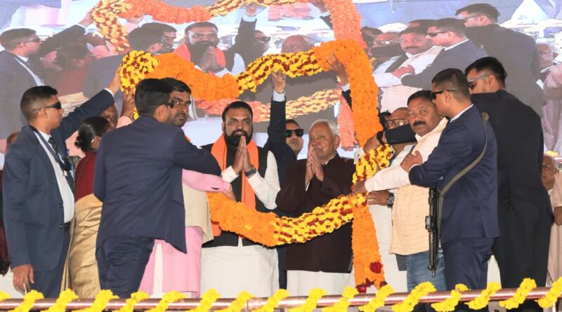 IMG 20260127 WA0017 मुख्यमंत्री ने समृद्धि यात्रा के दौरान मधुबनी जिले को दी बड़ी सौगात, 391 करोड़ रुपये की लागत से 395 योजनाओं का किया उद्घाटन एवं शिलान्यास