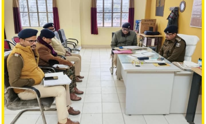 एसडीपीओ राघव दयाल के प्रकोष्ठ में मासिक क्राइम मीटिंग आयोजन 1 Screenshot 2026 01 04 18 36 24 53 a23b203fd3aafc6dcb84e438dda678b6 एसडीपीओ राघव दयाल के प्रकोष्ठ में मासिक क्राइम मीटिंग आयोजन