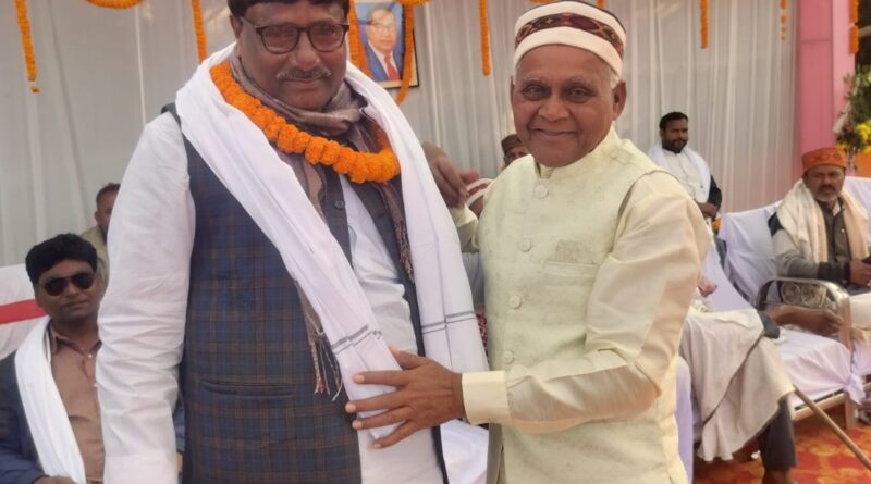 संविधान निर्माता भारत रत्न का प्रतिमा सह अंबेडकर पार्क का निर्माण