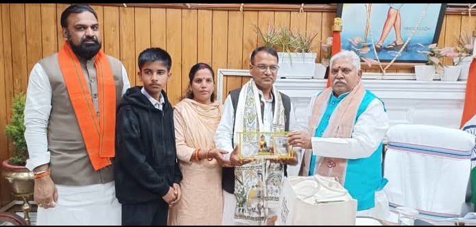 नेपाल  मधेश प्रदेश (जनकपुर धाम) के  विधान सभा अध्यक्ष  राम आशीष यादव ने  बिहार विधान सभा के  अध्यक्ष डॉ प्रेम कुमार से शिष्टाचार मुलाकात की