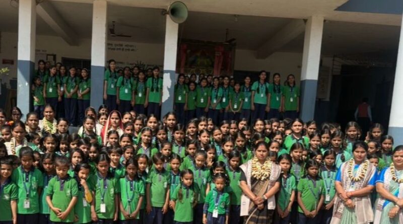 शक्ति का सम्मान: बिहटा पब्लिक स्कूल में धूमधाम से मना अंतर्राष्ट्रीय महिला दिवस। । 2.बिना महिला सशक्तिकरण के समाज का विकास संभव नहीं : मदन सहनी।। 3.स्वच्छता और जल प्रबंधन में बिहार का डंका, 98 अंकों के साथ शीर्ष राज्यों में शामिल।।  4. पेराई सत्र शुरू होने से पूर्व बढाएं पांच हजार हेक्टेयर में गन्ना का अतिरिक्त रकबा: एसीएस।। 5 .चईत मासे बोलेले कोयलिया हो रामा, मोर अंगनवा से गूंजा बिहार म्यूजियम ।।  6.राजस्व कार्यों से लेकर लगान वसूली और दाखिल – खारिज को समयबद्ध निष्पादन सुनिश्चित करें: सीके अनिल