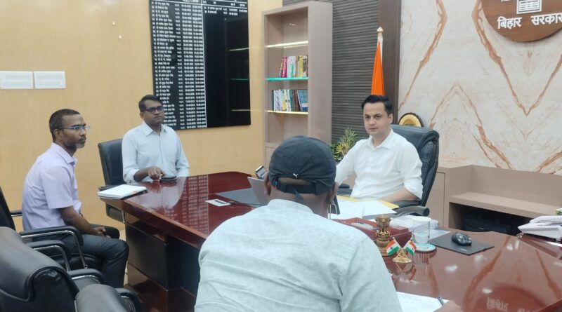 मधुबनी में विकास को मिलेगी नई रफ्तार :DM।। 3.जिलाधिकारी की अध्यक्षता में उद्योग संवाद का हुआ आयोजन।। 3. भामती वाचस्पति महोत्सव–2026 का परिचर्चा सत्र के साथ भव्य शुभारंभ 1 IMG 20260315 WA0012 मधुबनी में विकास को मिलेगी नई रफ्तार :DM।। 3.जिलाधिकारी की अध्यक्षता में उद्योग संवाद का हुआ आयोजन।। 3. भामती वाचस्पति महोत्सव–2026 का परिचर्चा सत्र के साथ भव्य शुभारंभ