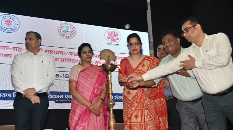 IMG 20260317 WA0004 राज्य में घरेलू गैस सिलेंडर की कोई कमी नहीं, अफवाहों से बचें : मंत्री ।। 2.डोभी को ग्रीन कॉरिडोर बनाने की कार्ययोजना बनाने का मंत्री ने  निर्देश।। 3.परमिट पर 19 मार्च तक ही खरीदे जाएंगे गन्ना यंत्र