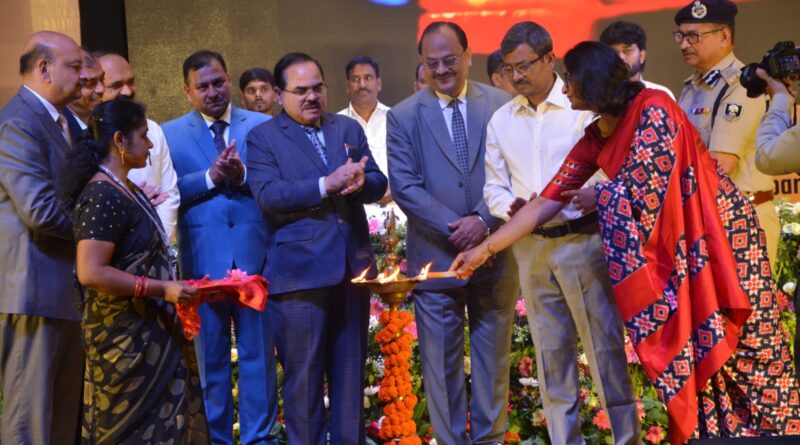 नीति और कानून तभी प्रभावी होंगे, जब लोग जागरूक होंगे : जस्टिस साहू । । 2.सभी अस्पतालों में तेजाब पीड़ितों को मुफ्त इलाज कराने को लेकर बोर्ड लगाई जाए : जस्टिस प्रसाद 1 IMG 20260329 WA0021 नीति और कानून तभी प्रभावी होंगे, जब लोग जागरूक होंगे : जस्टिस साहू । । 2.सभी अस्पतालों में तेजाब पीड़ितों को मुफ्त इलाज कराने को लेकर बोर्ड लगाई जाए : जस्टिस प्रसाद