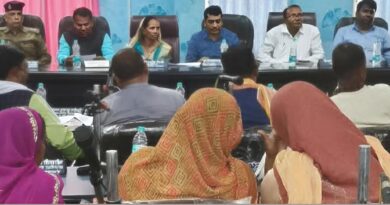 लदनियां में पंचायत समिति की बैठक साथ ही  होली मिलन समारोह आयोजन