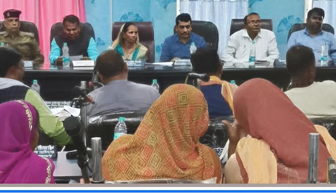 लदनियां में पंचायत समिति की बैठक साथ ही  होली मिलन समारोह आयोजन