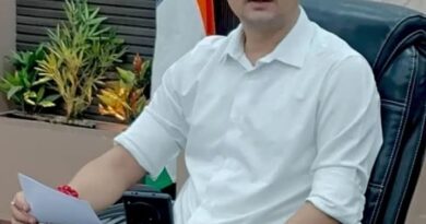 लंबे अवधि से अनुपस्थित तीन पंचायत कार्यपालक सहायकों की संविदा रद्द