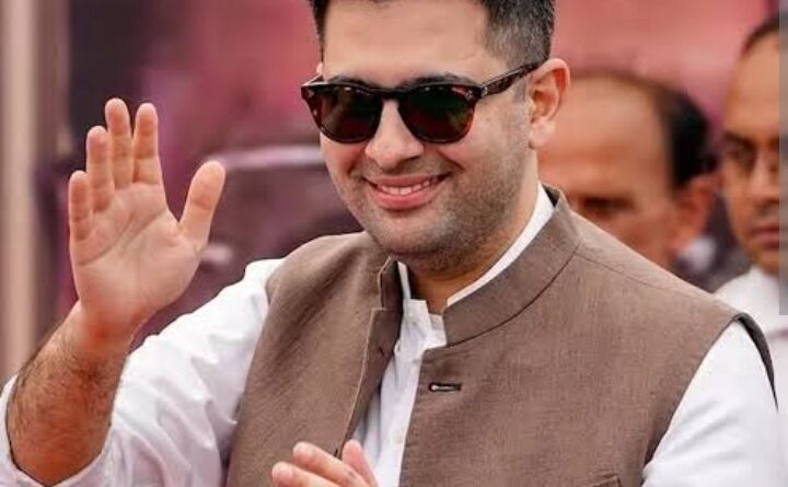 Screenshot 2026 03 25 07 11 03 24 40deb401b9ffe8e1df2f1cc5ba480b12 एक सीधा लेकिन गहरा सवाल उठाया क्या राजनीति सेवा है या नौकरी उनके इस सवाल ने खासकर युवाओं के बीच काफी चर्चा पैदा कर दी