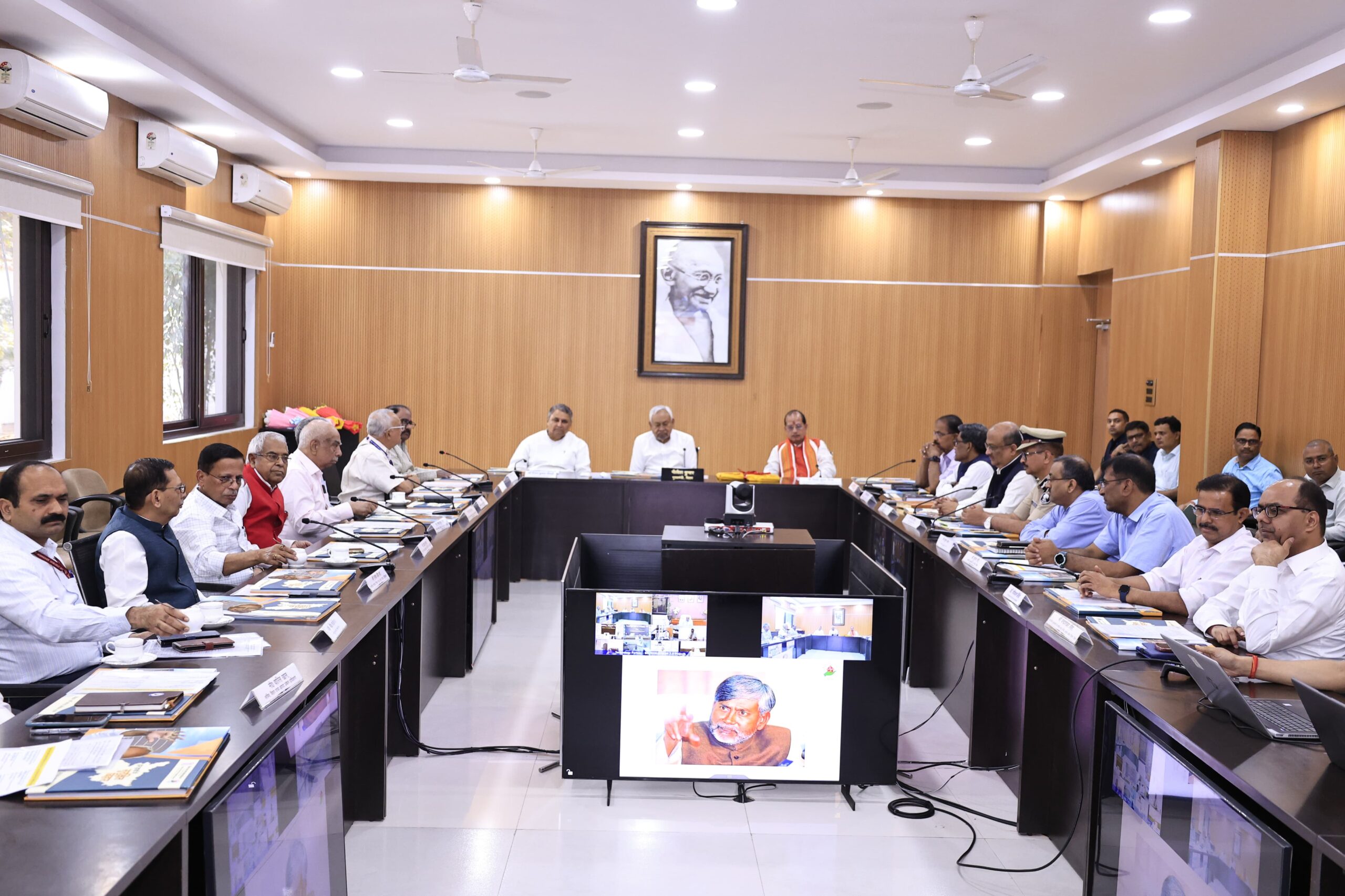 मुख्यमंत्री की अध्यक्षता में बिहार राज्य आपदा प्रबंधन प्राधिकरण की 13वीं बैठक